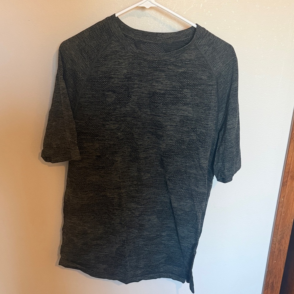 Men's Green Short Sleeve Tee